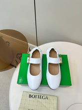 China Replica Bottega Veneta Women Shoes 108usd Only
